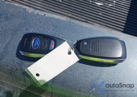 2023 Subaru Impreza Premium 5-Door z USA, uszkodzony, nr VIN 4S3GTAD62P3716997